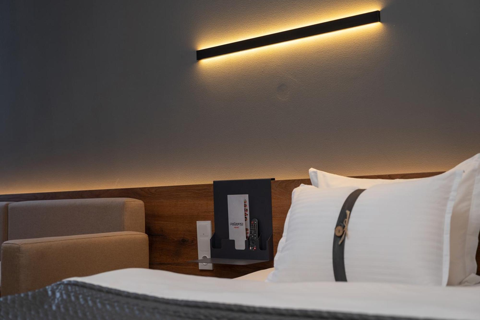 Duo Hotel By Futuro Bisjkek Eksteriør bilde