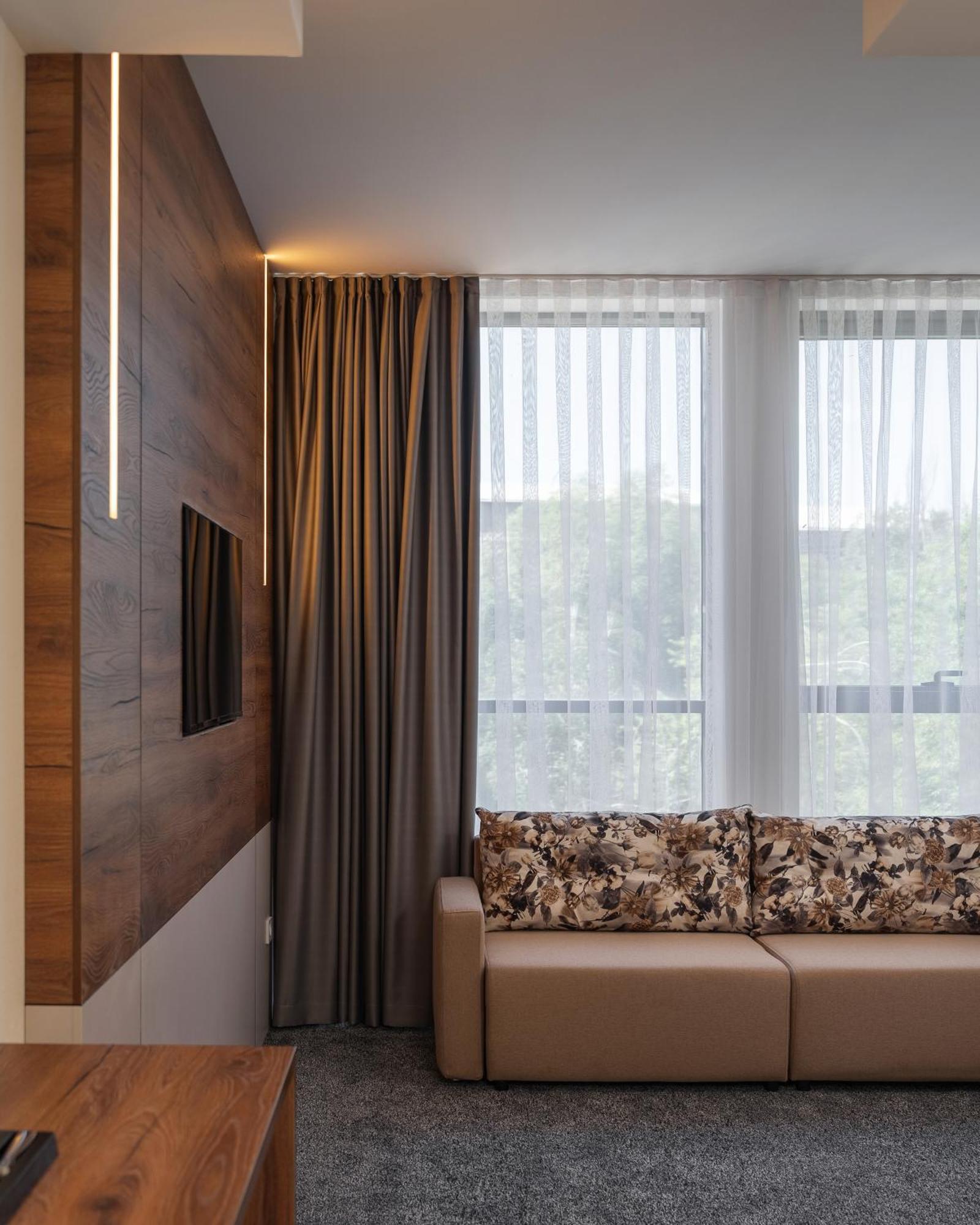 Duo Hotel By Futuro Bisjkek Eksteriør bilde